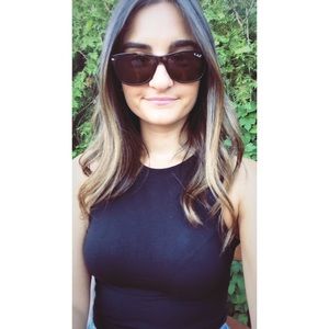 Meet your Posher, Alexandria